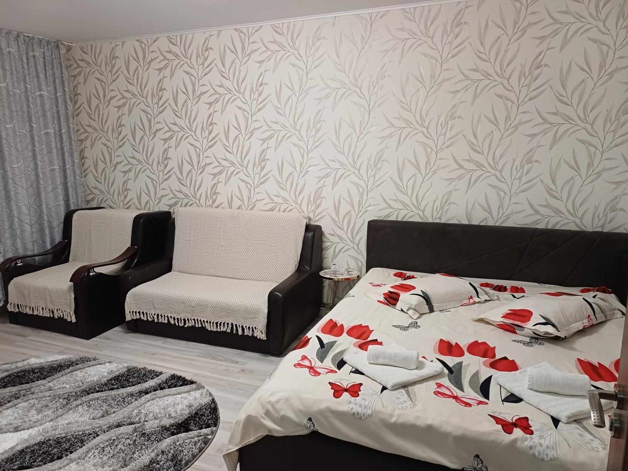 Garsoniera George Apartment Tirgu Ocna Exterior photo